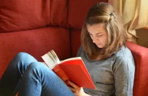 10 Rekomendasi Wattpad untuk Remaja yang Patut Dibaca
